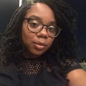 Meet your Posher, Deidre